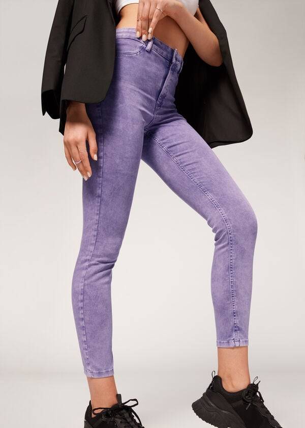 vaqueros ajustados push-up descoloridos de calzedonia para mujer morados