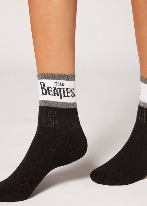 calcetines cortos negros con el logotipo de los beatles de calzedonia para mujer
