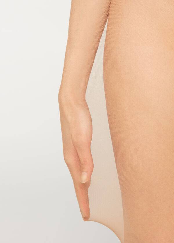 medias invisibles transparentes esenciales de 20 deniers de calzedonia para mujer en color beige